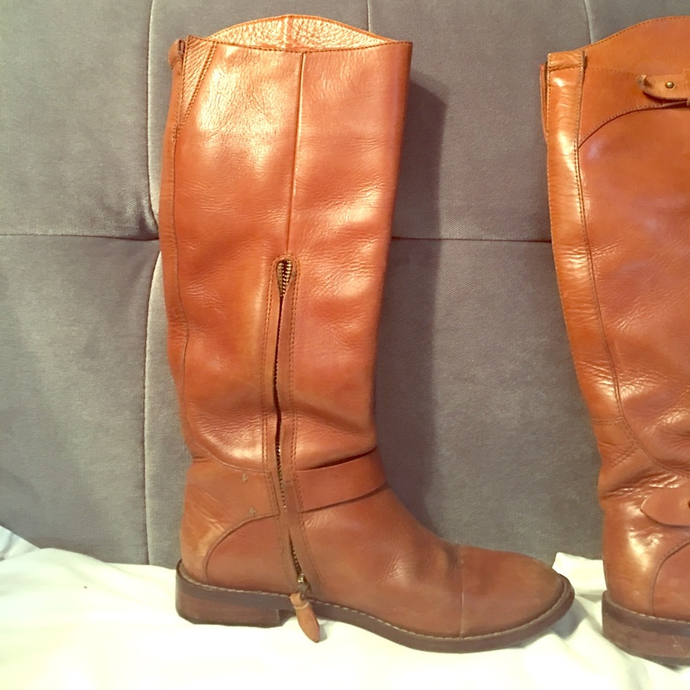 Halogen Boots